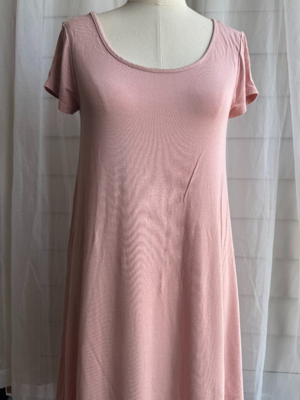 pink t-shirt dress
